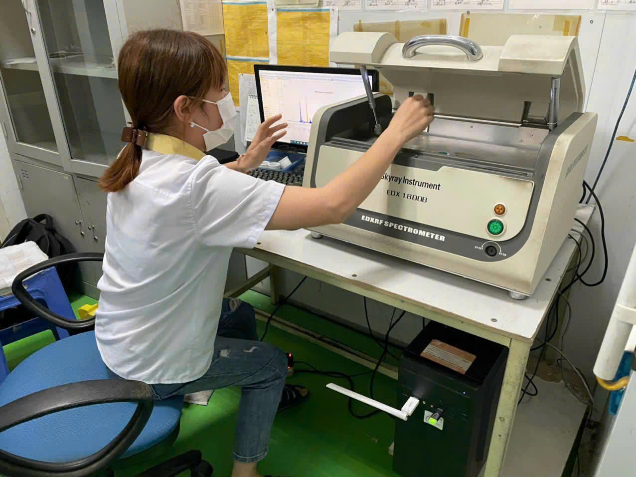 Sửa Chữa & Tối Ưu Máy Đo Lớp Phủ XRF Cho Nội Thất 1