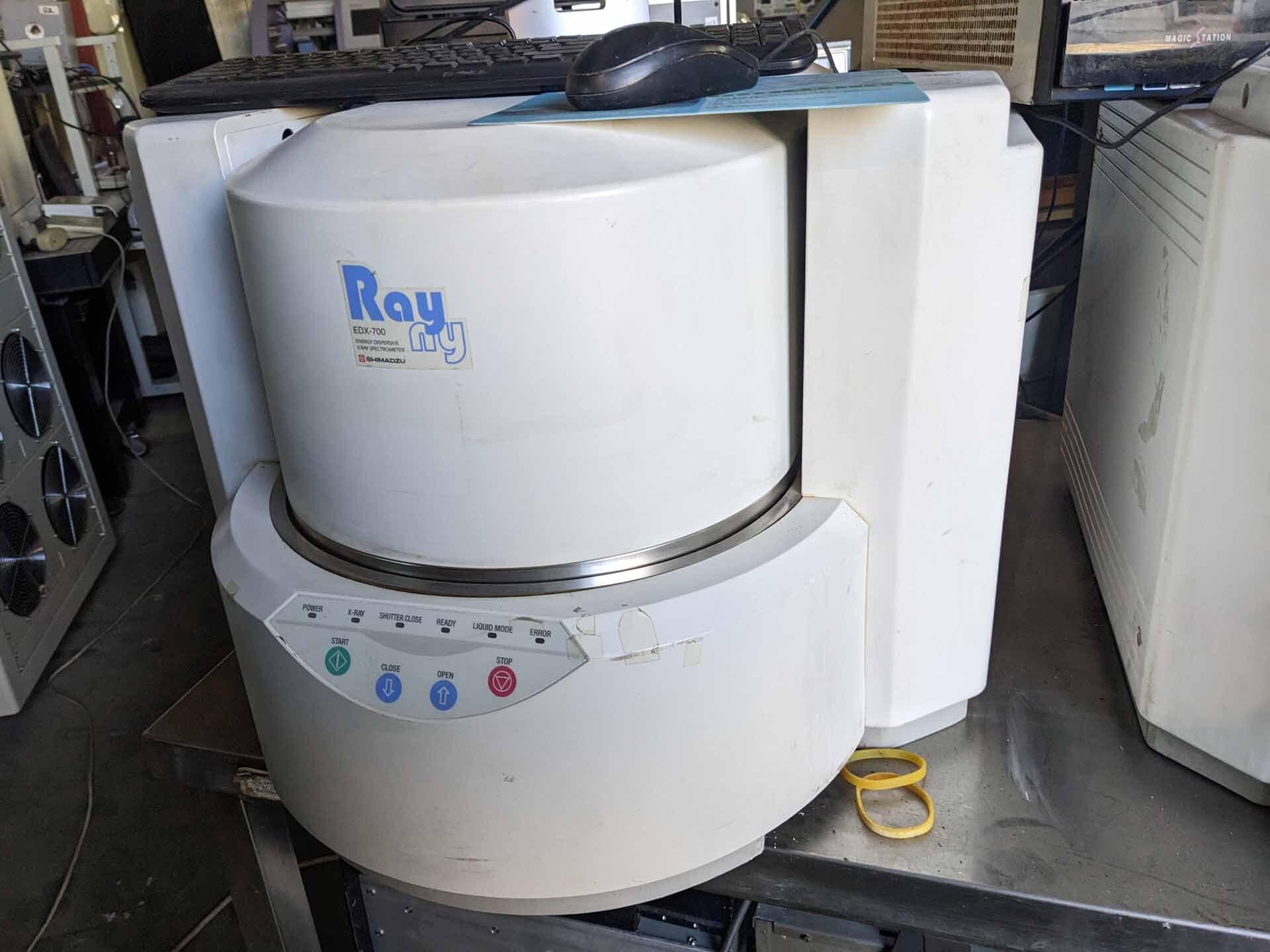 Khám phá sức mạnh SHIMADZU EDX-720: Phân tích hợp kim chuẩn xác trong Lab 1