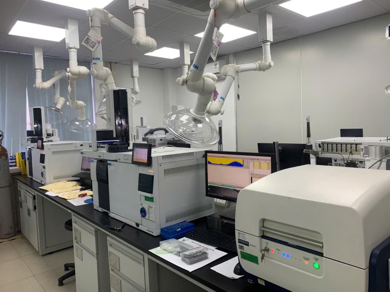  Kiểm Tra RoHS Trên Hạt Nhựa và Sản Phẩm Nhựa: Giải Pháp Với Máy Test RoHS 2