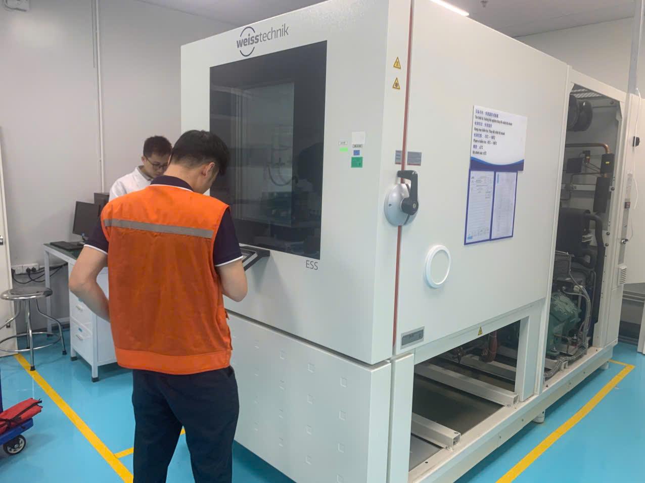  Tủ Chamber phòng lab: Lưu ý quan trọng khi sửa chữa 1