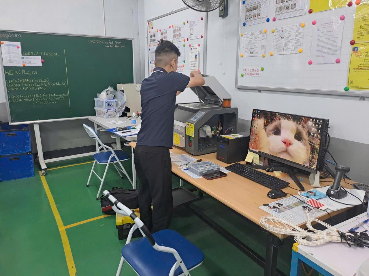  Checklist vàng: Vận hành và bảo trì máy XRF hiệu quả mỗi ngày cùng XRF Tech 1