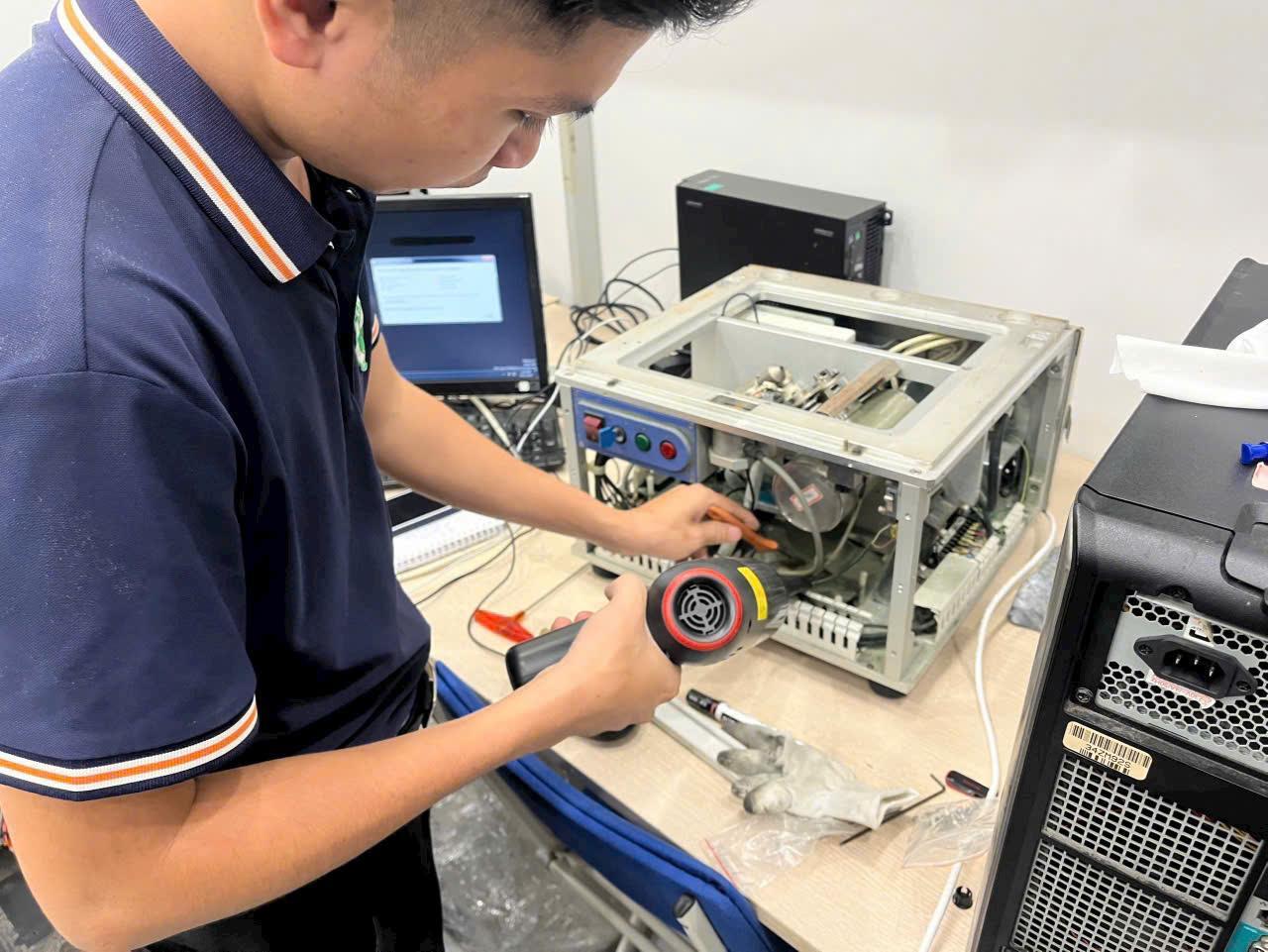  Máy XRF gặp sự cố: quy trình xử lý chuyên nghiệp 1