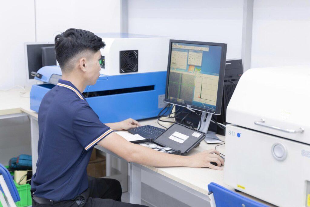 Micro Pioneer XRF-2024: Vua Kiểm Tra Lớp Phủ & RoHS 2